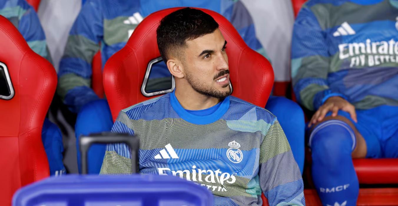 PG模拟器在线-阿斯：阿韦洛亚当众呵斥塞瓦略斯不开窍，他出场顺位不及青训